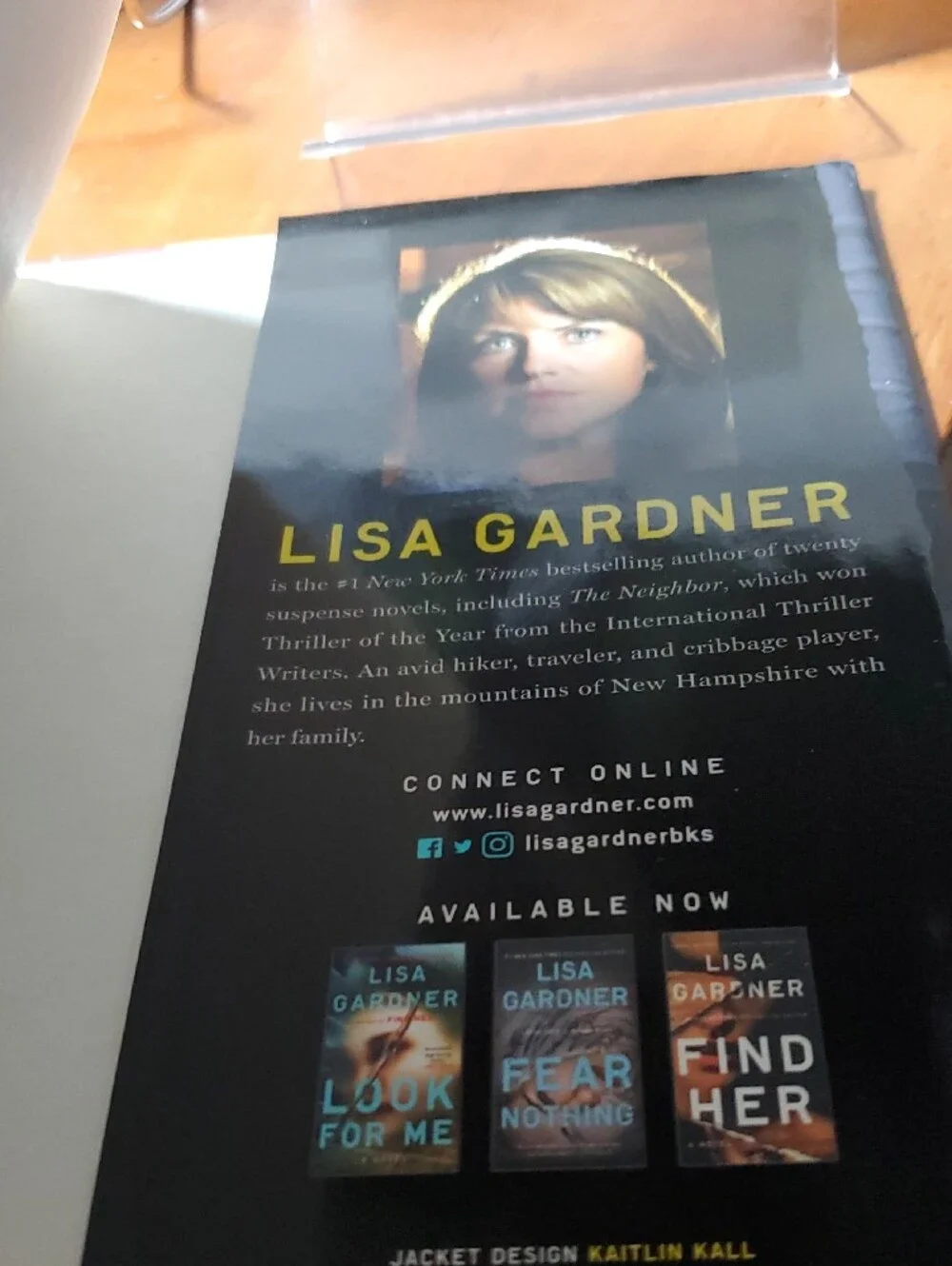 Never Tell By Lisa Gardner